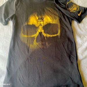 Nike athletic t-shirt (black)